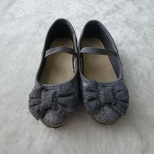 Carter's Girls Grey Sparkly Ballet Flats Size 8